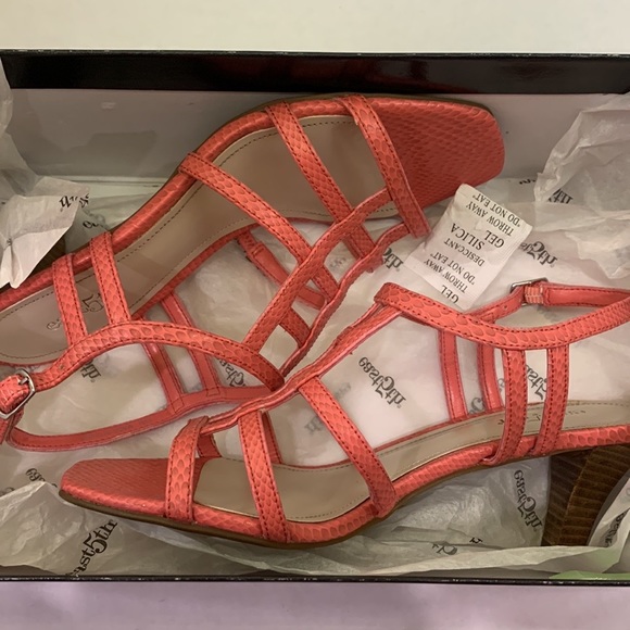 Orange Square Toe Straps Heeled Sandals, East 5th, Size 5.5 - Picture 8 of 8
